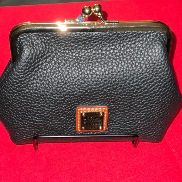 NWT Dooney & Bourke Large Framed Purse - Picture 6 of 14